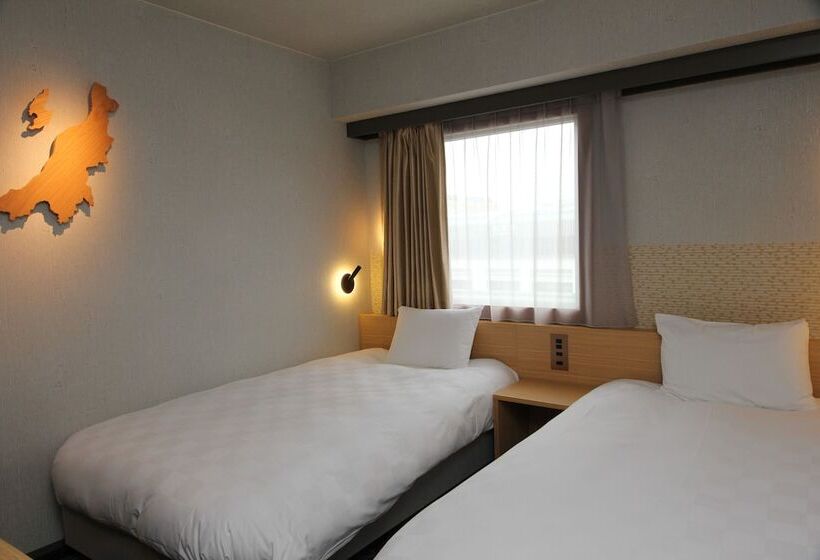 Номер Стандарт, Global View Niigata