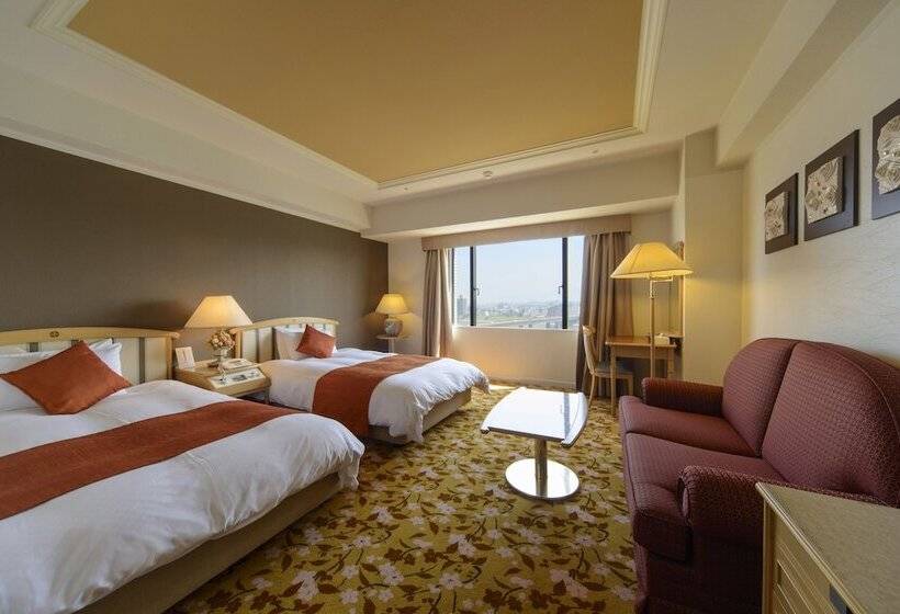 Quarto Superior, Miyazaki Kanko