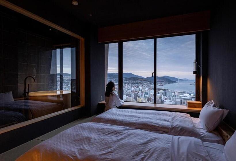 Четырехместный Номер Superior, Nagasaki