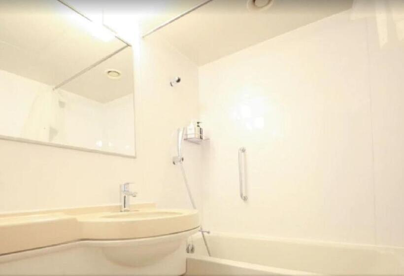 Quarto Economy Individual, Plumm