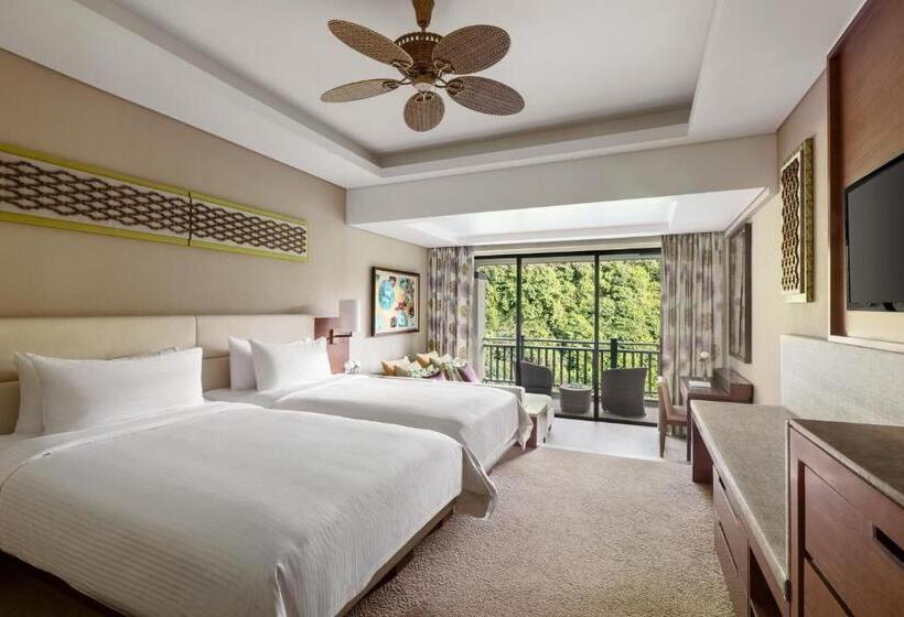 Номер Deluxe, Shangri La Rasa Ria, Kota Kinabalu