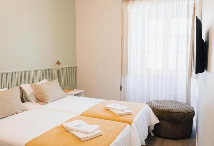 اتاق استاندارد با سرویس بهداشتی مشترک, Dear Faro   Guest House