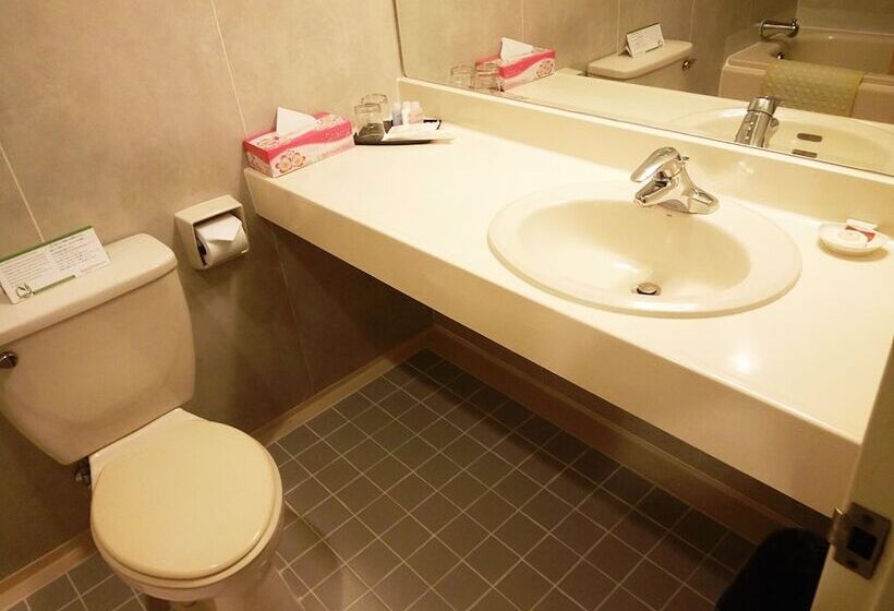 اتاق سوپریور, Summit Parkview Yangon