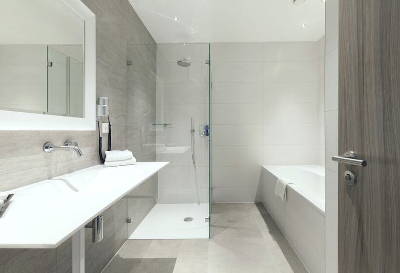 Номер Deluxe, Van Der Valk Hotel Rotterdam Nieuwerkerk