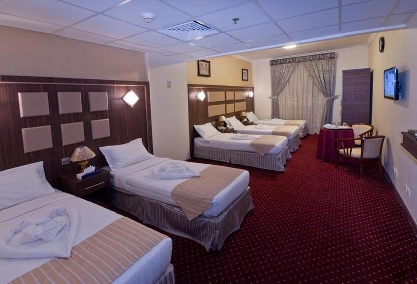 Quarto Quádruplo Estandar, Diyar Al Nakheel
