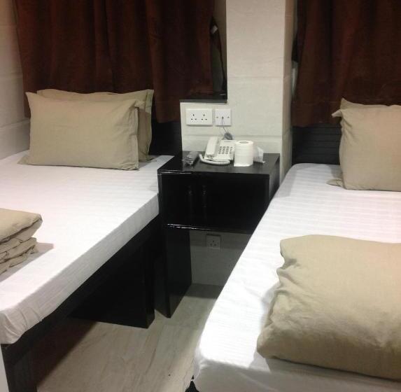 اتاق خانوادگی, New Euro Asia Guest House