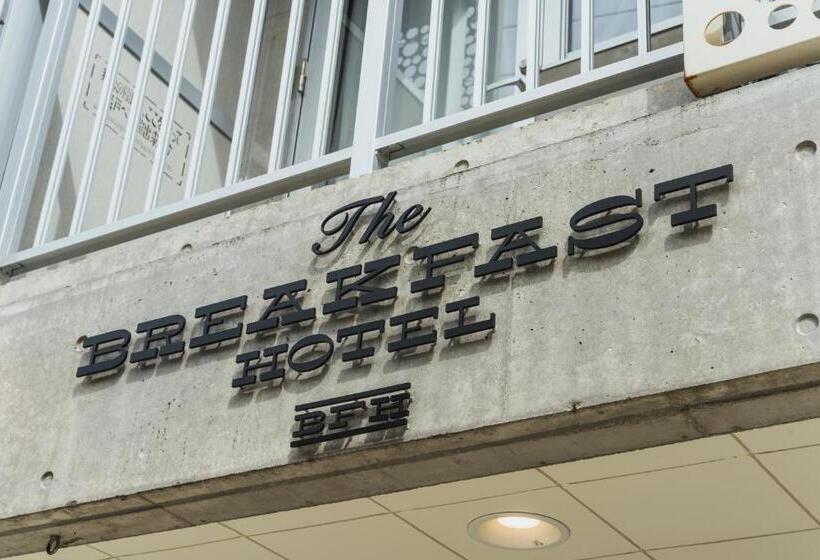 Номер Стандарт Трехместный, The Breakfast Hotel Marche Ishigaki Island