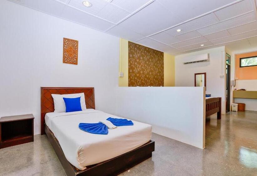 اتاق استاندارد سه نفره, Aonang Privacy Resort