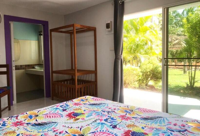 غرفة قياسية مزوَّدة بتراس, Chill Out Village