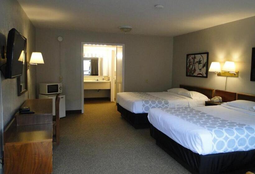 Номер Стандарт, Konkolville Motel