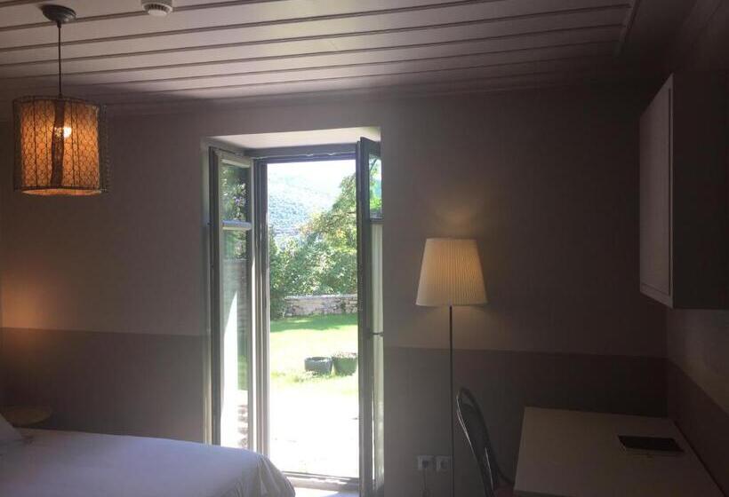 Полулюкс Одноместный с Террасой, Apeiros Chora Hotel, Zagori