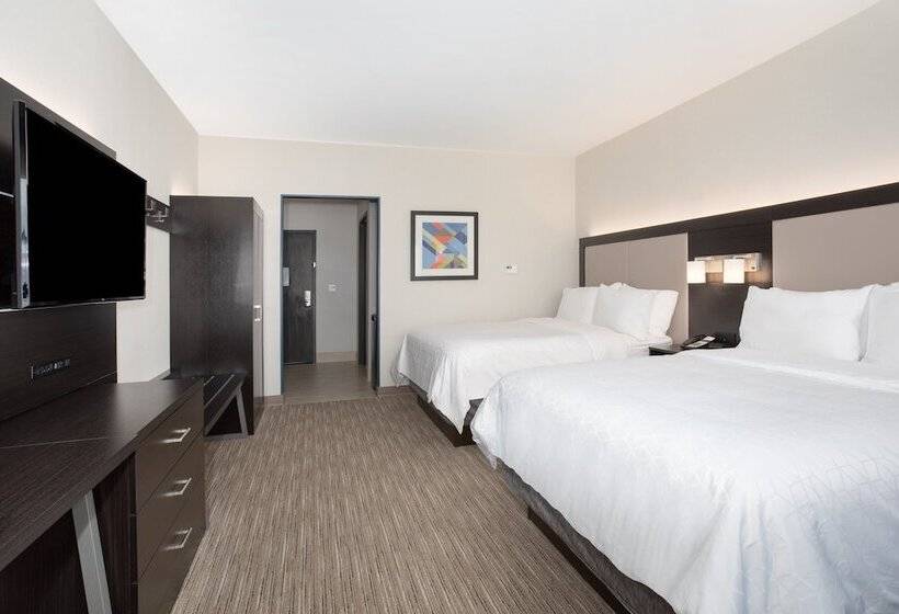 适合残疾人使用的标准间, Holiday Inn Express & Suites   Ely, An Ihg