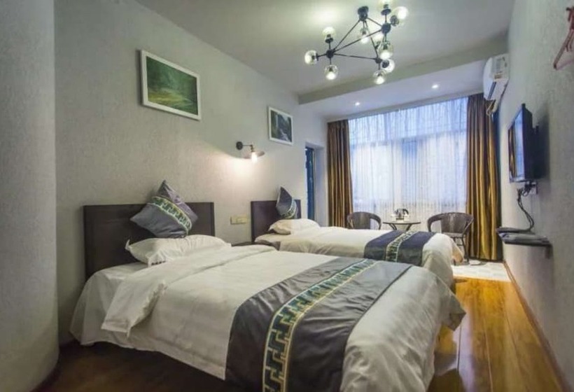 اتاق استاندارد, Xinjian Inn