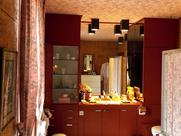 Номер Superior Внутренний, Manoir Des Cavaliers  Bnb