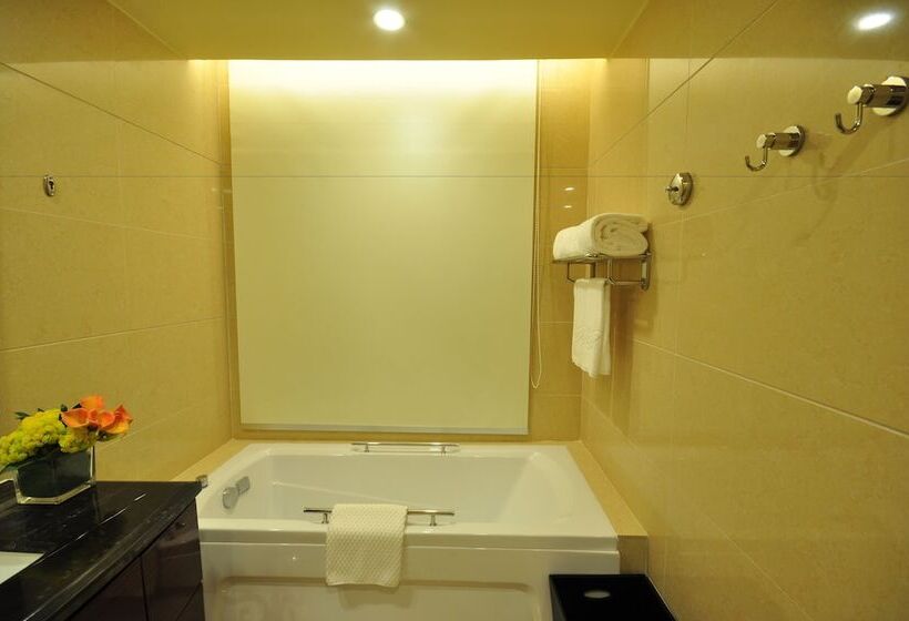 Номер Deluxe, Country Garden Phoenix Hotel Beiliu