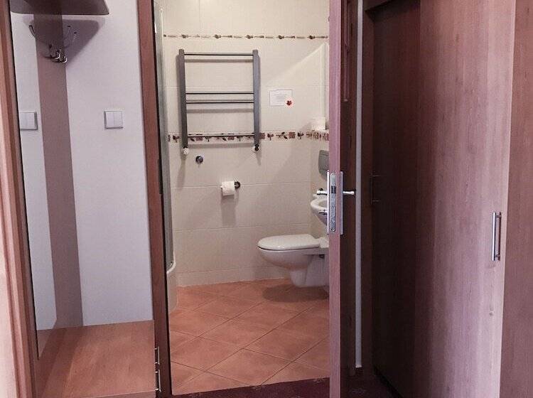 اتاق استاندارد یک نفره, Albatros Medical Spa