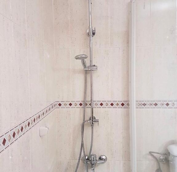 Номер Стандарт, Hostal La Toba