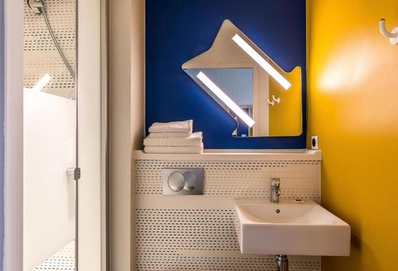Номер Стандарт, Ibis Budget Paris Gennevilliers