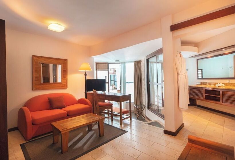 اتاق لوکس, Le Saint Alexis  Hotel & Spa