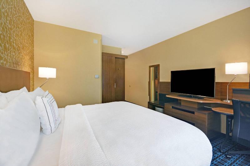스탠다드 룸 킹사이즈 침대, Fairfield Inn & Suites By Marriott Savannah Sw/richmond Hill