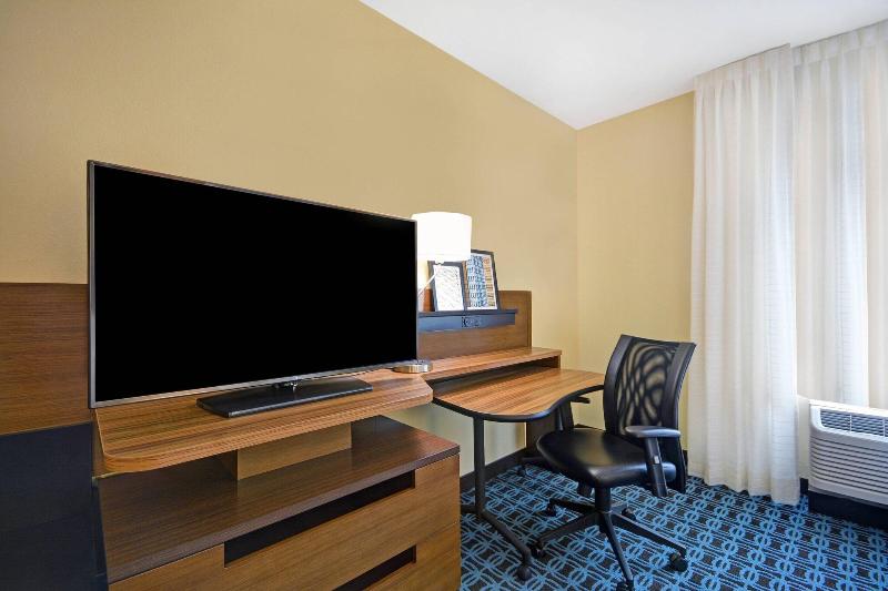 스위트 킹사이즈 침대, Fairfield Inn & Suites By Marriott Savannah Sw/richmond Hill
