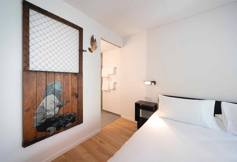 استودیو استاندارد با چشم‌انداز باغ, Set Hotel.residence By Teufelhof Basel
