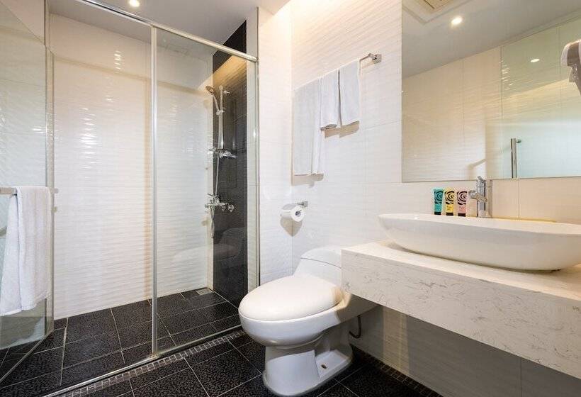 اتاق استاندارد, Holiday Garden Hotel Skm Park