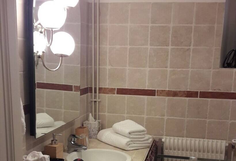 Люкс, Chambre D Hotes Les Rives De La Tronne