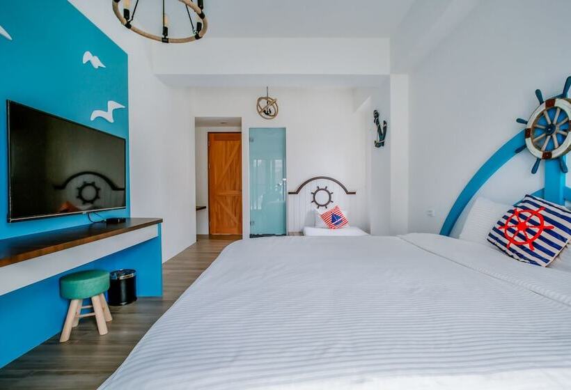 اتاق سوپریور سه تخته, Party Of The Ocean B&b