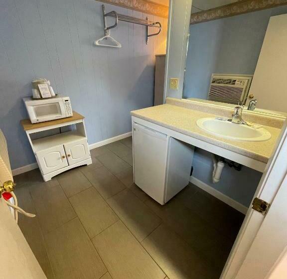 اتاق استاندارد, Beau Rivage Motel