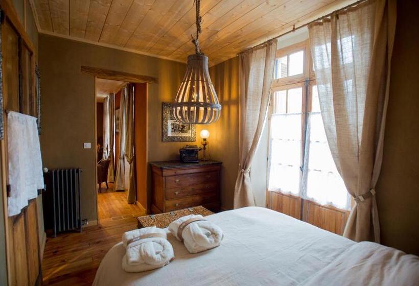 Люкс с Балконом, Le Rêve D Aghon Chambres Et Table D Hôtes