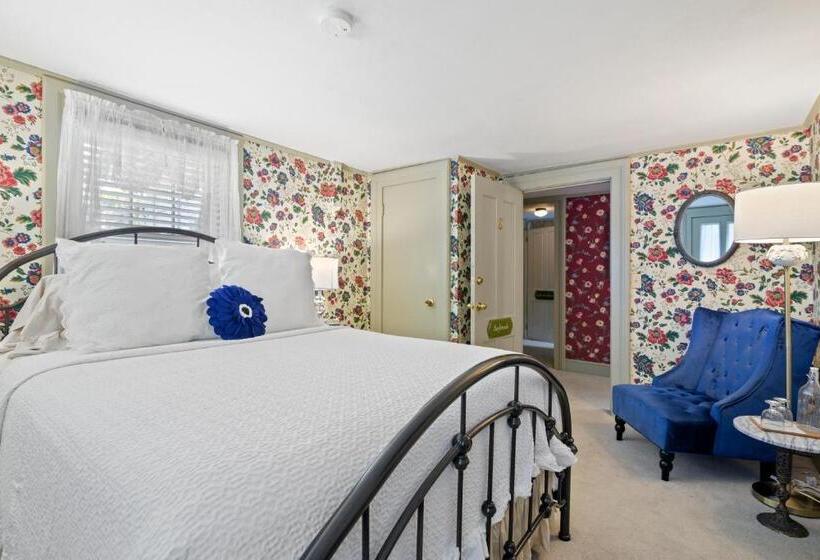 Люкс с Балконом, Westbrook Inn Bed And Breakfast