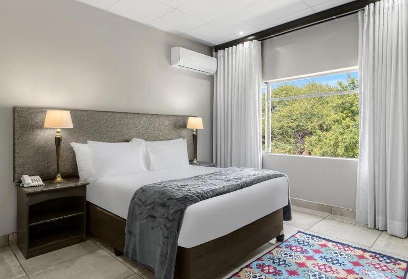 Апартаменты 1 Спальня с Террасой, Park Hotel Mokopane