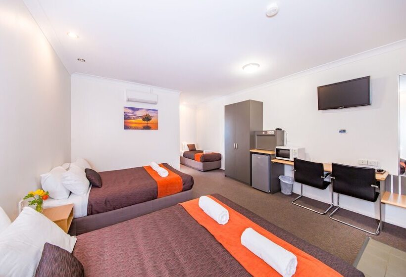 Семейный Номер, Ascot Lodge Motor Inn