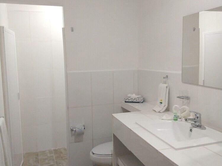 Pokój Ekonomiczny, Bb Inn