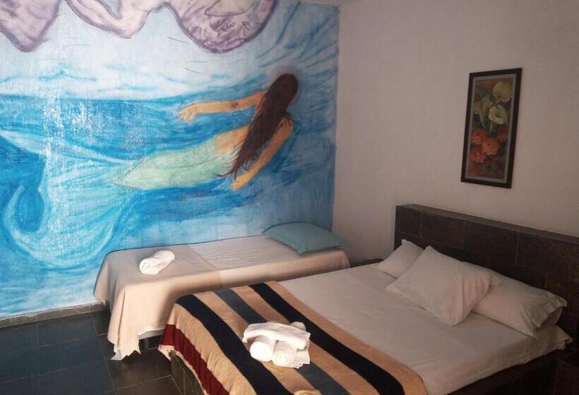 Номер Стандарт Трехместный, Hostel Recanto