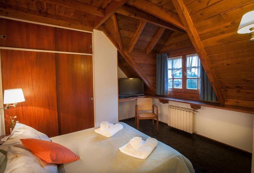 بانگلوی استاندارد, Apart Hotel La Bora