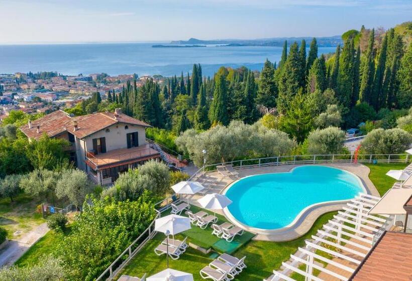 1 Bedroom Apartment Lake View, La Chioma Di Berenice Garda Residence