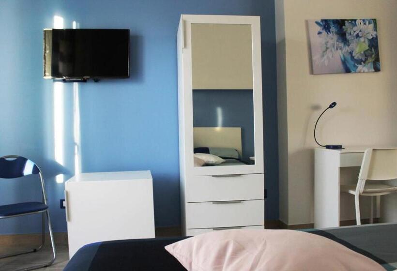 اتاق ساده سه‌ نفره, B&b Appiddaveru