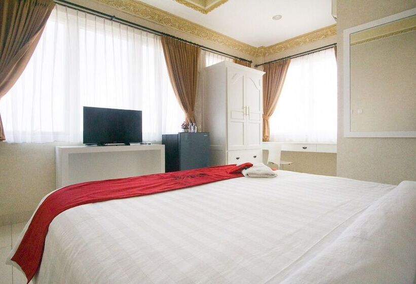 Номер Deluxe, Reddoorz Plus Near Discovery Shopping Mall Bali