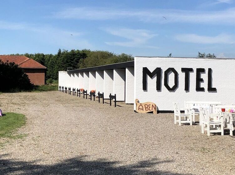 Четырехместный Номер Стандарт, Døstrup Landevejskro & Motel