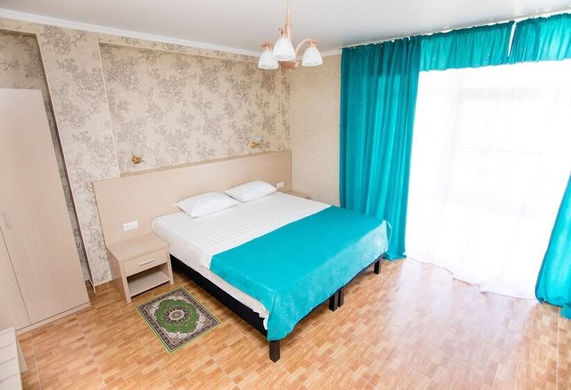 اتاق استاندارد, Alfa Summer