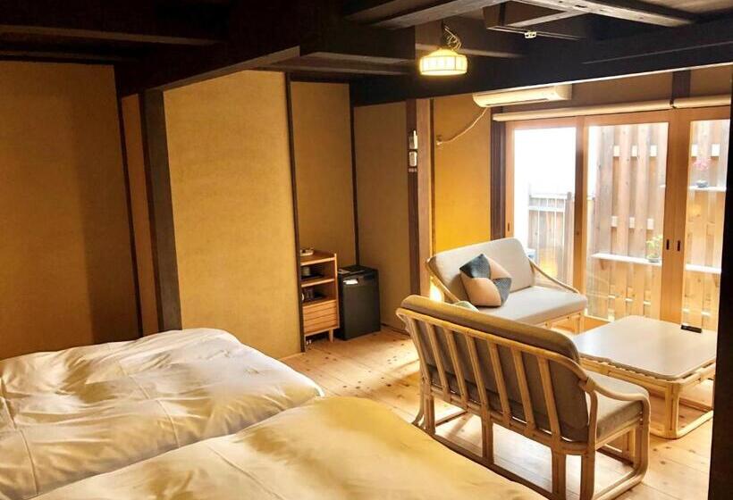 Номер Стандарт, Kariya Ryokan Q