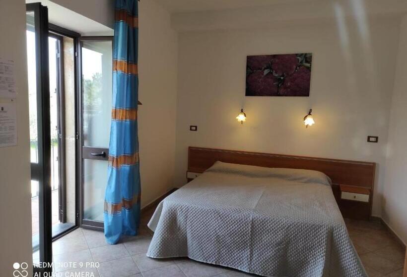 Quarto Estandar Vista Montanha, Agriturismo Dell'etna