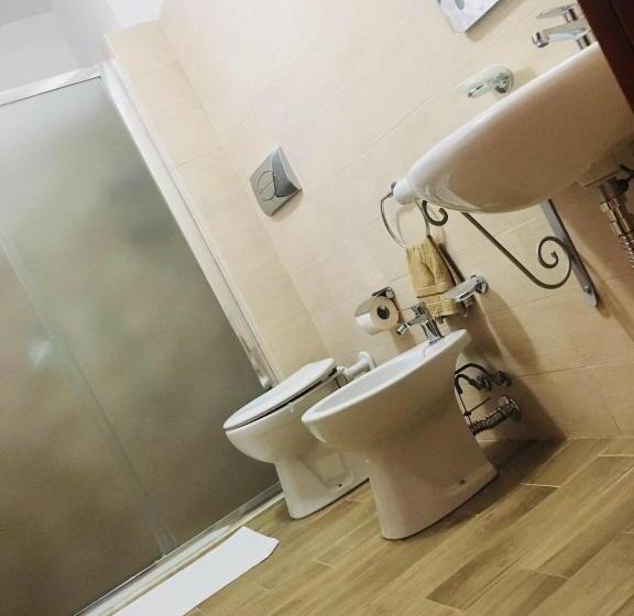 اتاق سوپریور, Beauty House