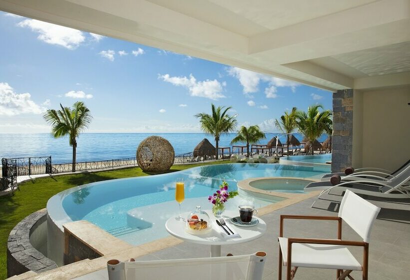 Club Suite, Dreams Natura Resort & Spa  All Inclusive