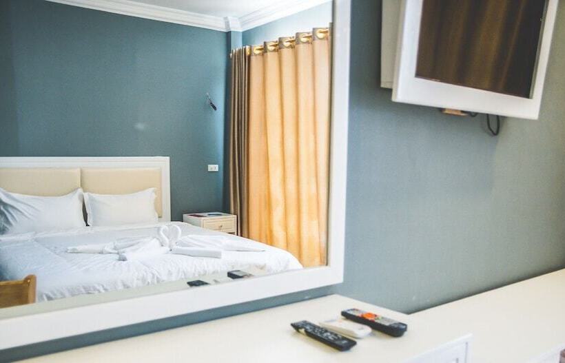 高级大房间, Scarlet Sails Resort