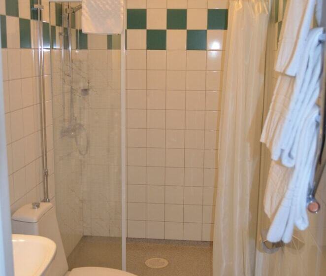 수피리어 룸, First Hotel Statt