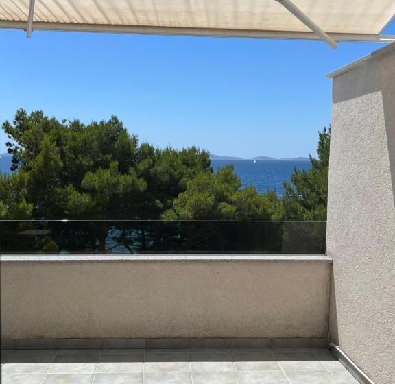 Triple Room Sea View, Ana Murter