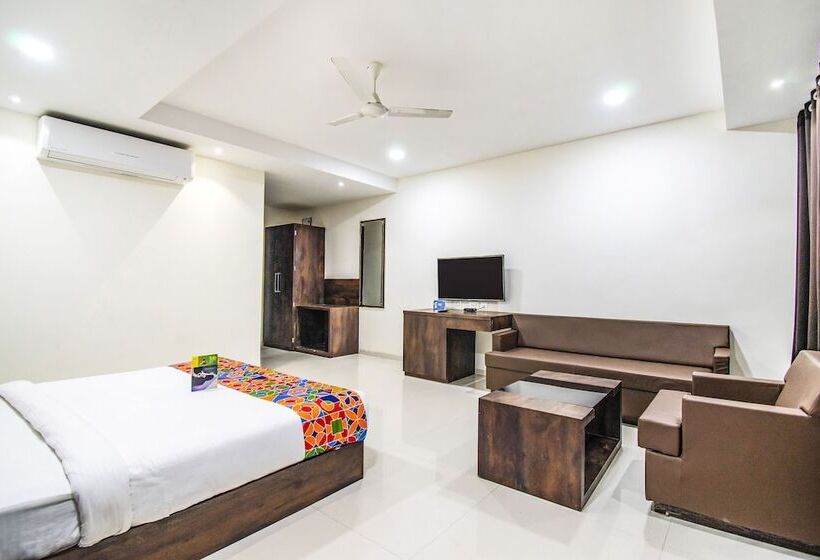 اتاق خانوادگی, Fabhotel Amrit Greens